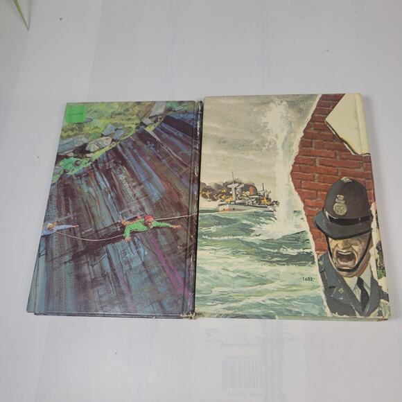 4 Vintage Whitman Books Swiss Family Robinson/Adventure Calling/Shudders+ - Picture 7 of 9